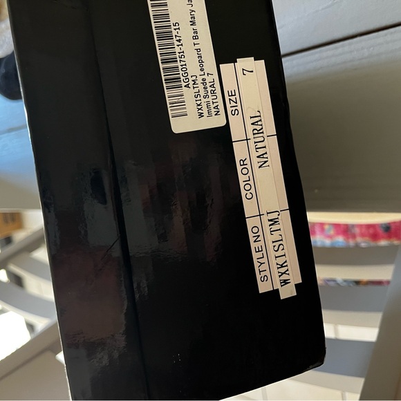 New in box nasty gal size 7 Mary Jane’s - Picture 5 of 9